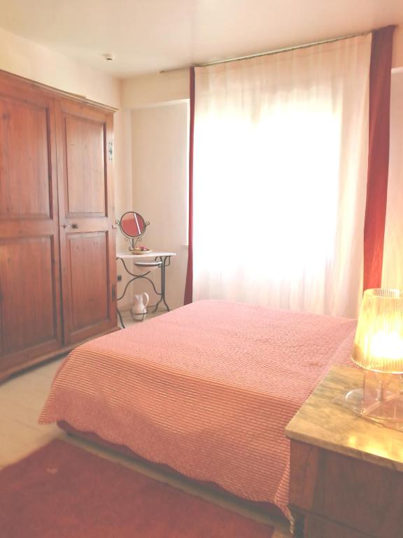 A bed or beds in a room at Siena Home And Sailing