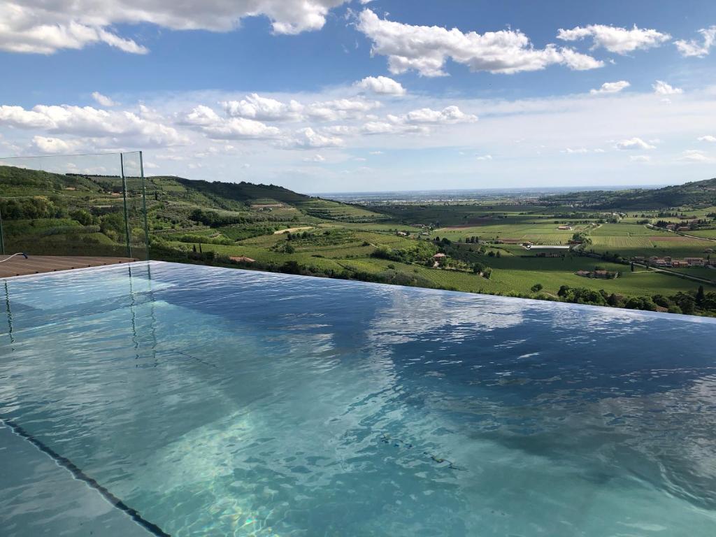 Bazén v ubytování Relais di Campagna I Tamasotti nebo v jeho okolí