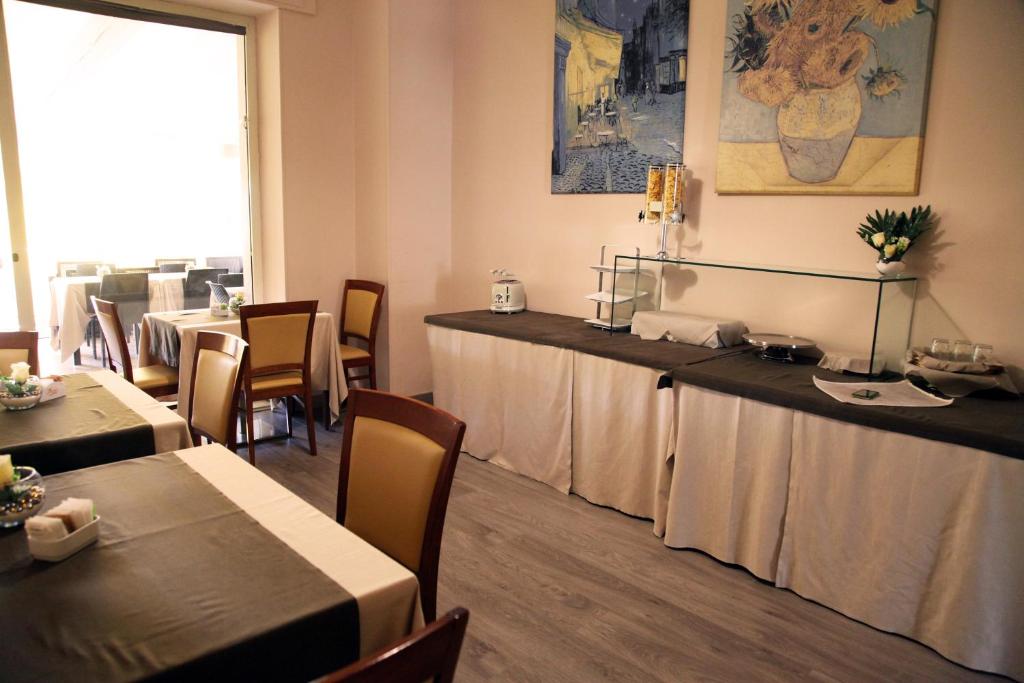 Restaurace v ubytování Hotel Sogni D'Oro Airport