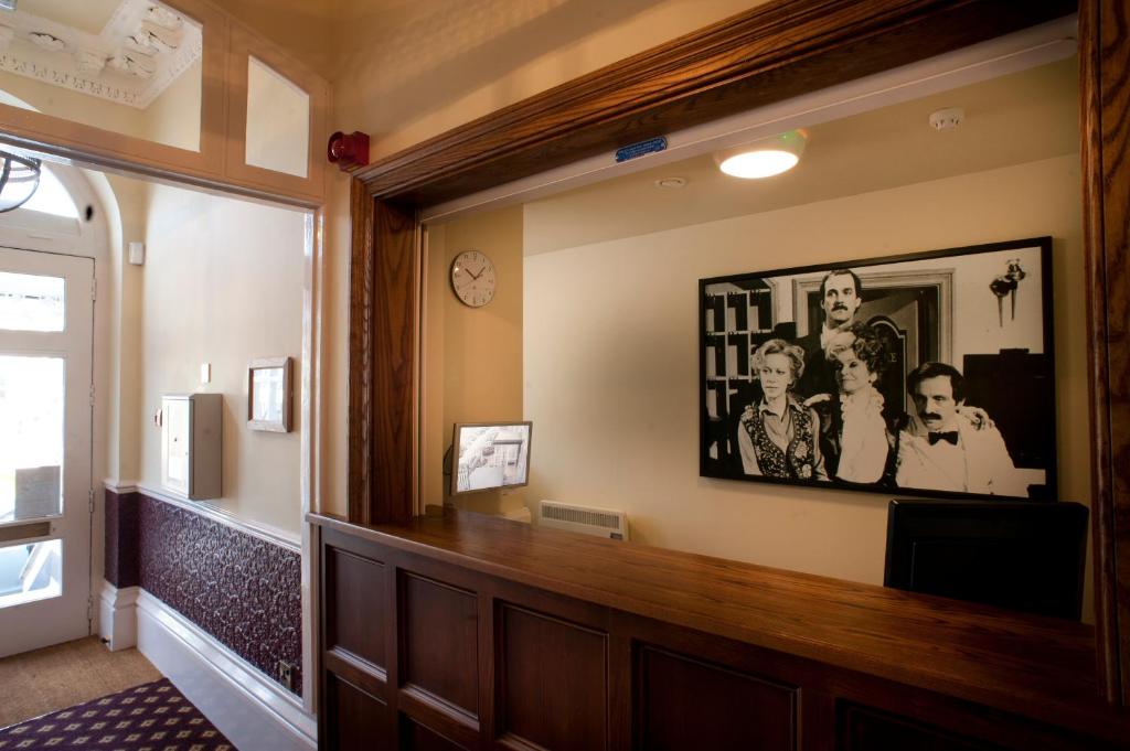 Gallery image of Cabot Court Hotel Wetherspoon in Weston-super-Mare