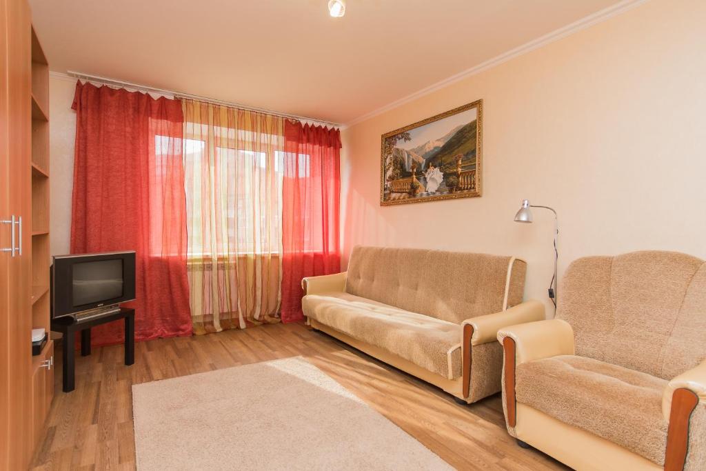 Apartament's Mayorov House at Maksima Gorkogo 142 a - Housity