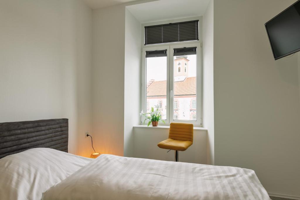 Posteľ alebo postele v izbe v ubytovaní Allram "TopSleep" 24 hours checkin