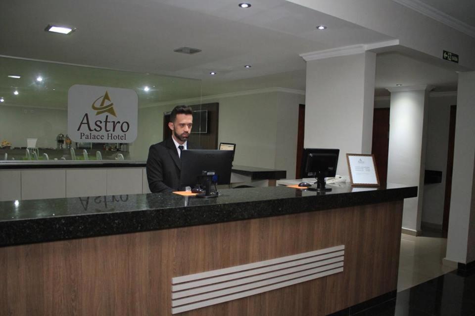  Astro Palace Hotel