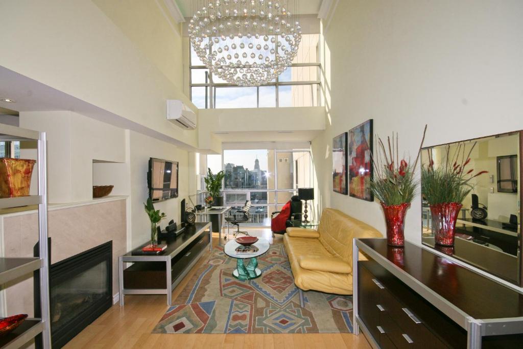 Toronto accommodations