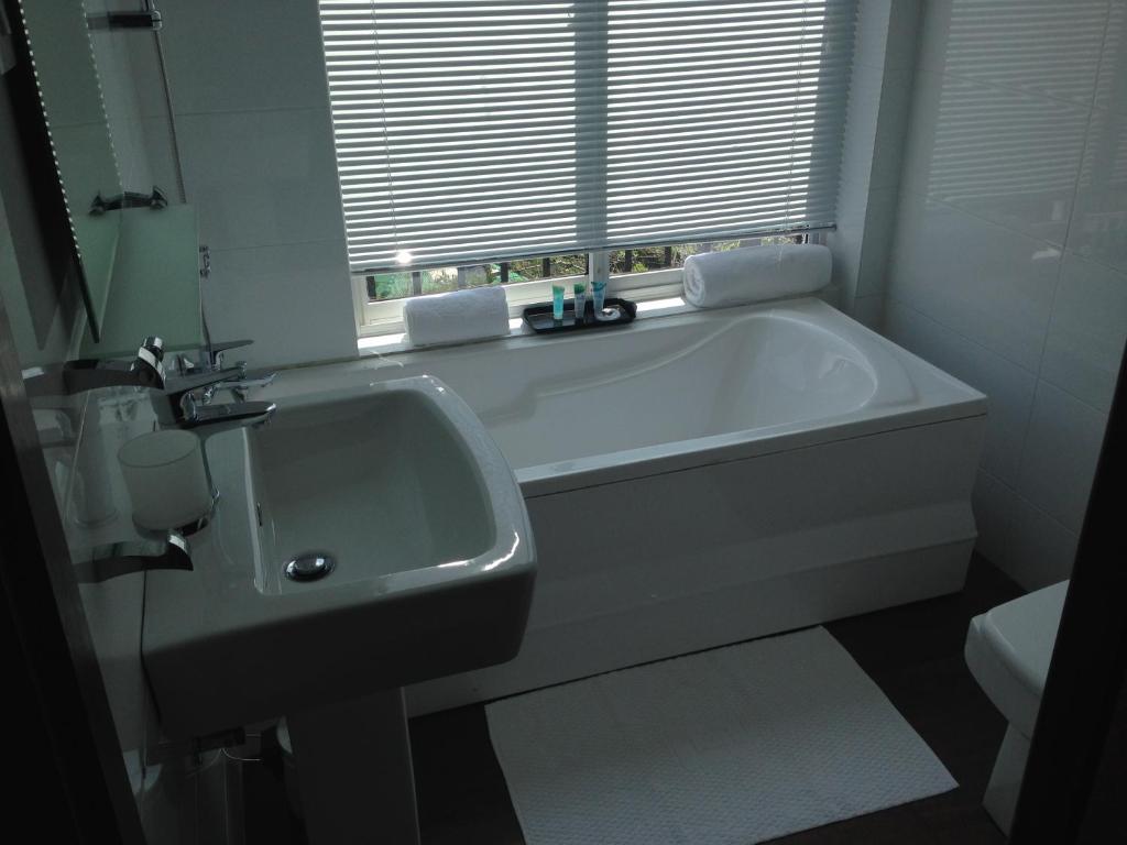 Villa Arunalu Kandy - 13