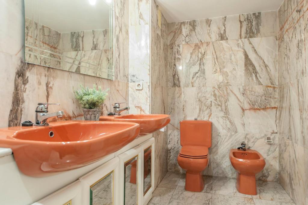 A bathroom at Retiro II - Tranquilidad y Estilo en el Centro