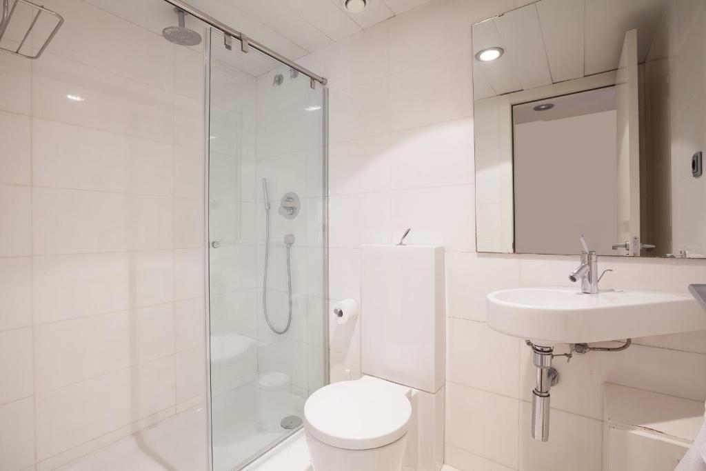 Akira Flats Plaza Catalunya Centric apartments