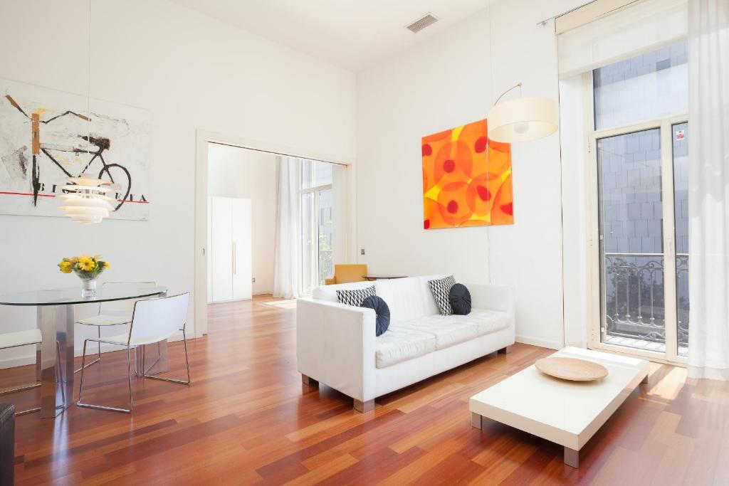 Akira Flats Plaza Catalunya Centric apartments