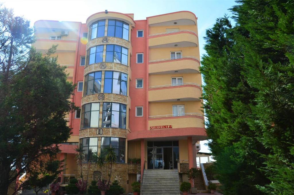 Clădirea în care este situat/ăhotelul