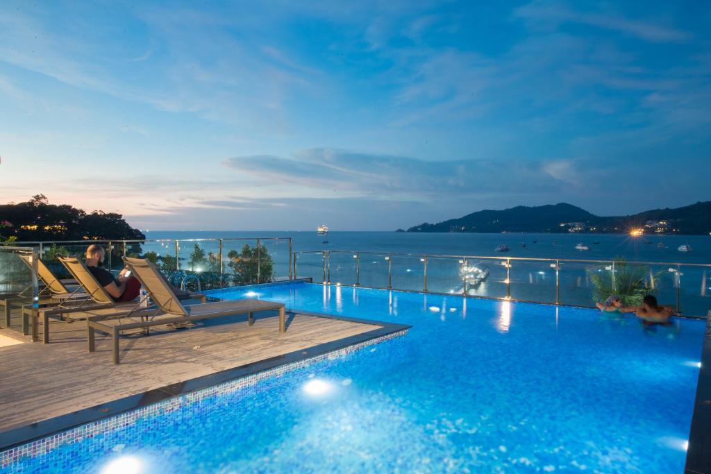 Patong Signature Boutique Hotel - Resim 10