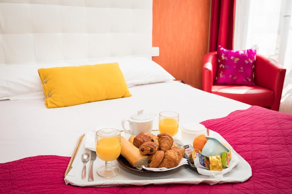 Hôtel Paris Voltaire - Resim 16