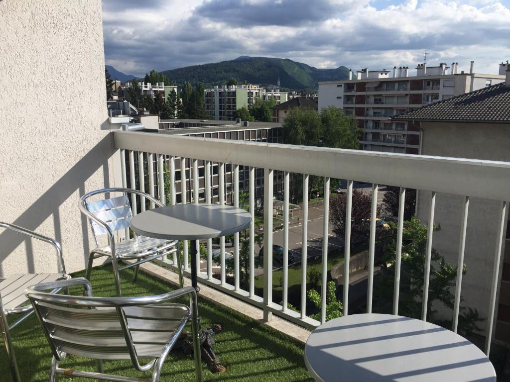 En balkong eller terrasse p&aring; Sweet Home Annecy