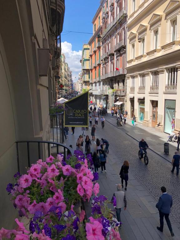 Caruso Place Luxury Rooms & Suites - Resim 24