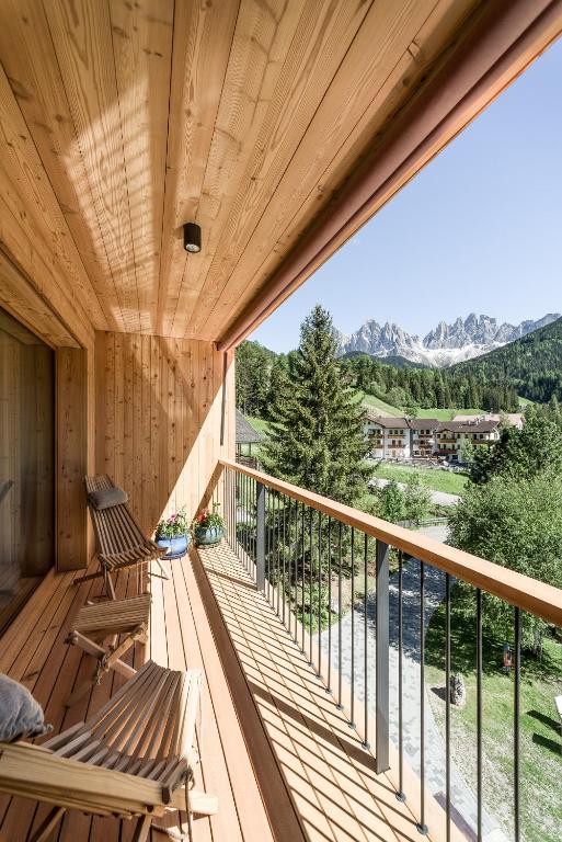 Nespecifikovaný výhled na hory nebo výhled na hory při pohledu z hotelu
