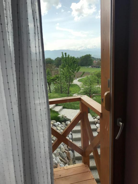 Balkón nebo terasa v ubytování Apartma Rosa