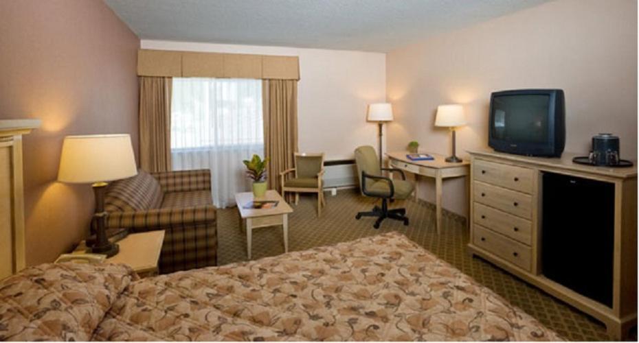 Wallace Inn - Queen Room - Upstairs