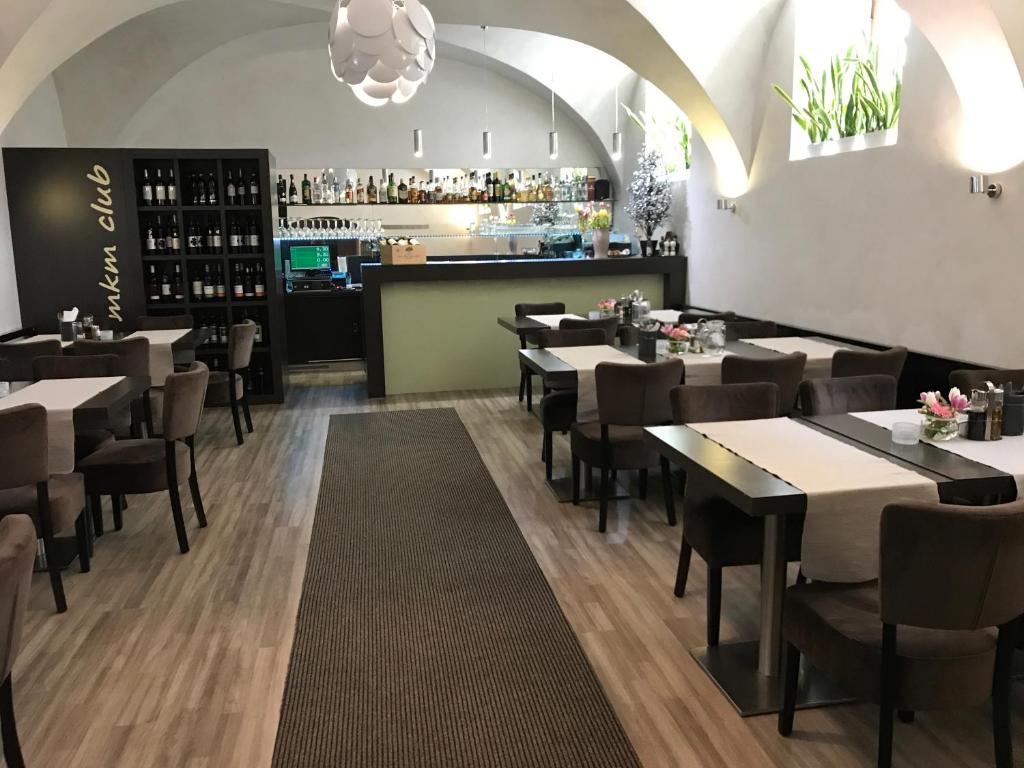 Lounge nebo bar v ubytování Club M.K.M. Modra