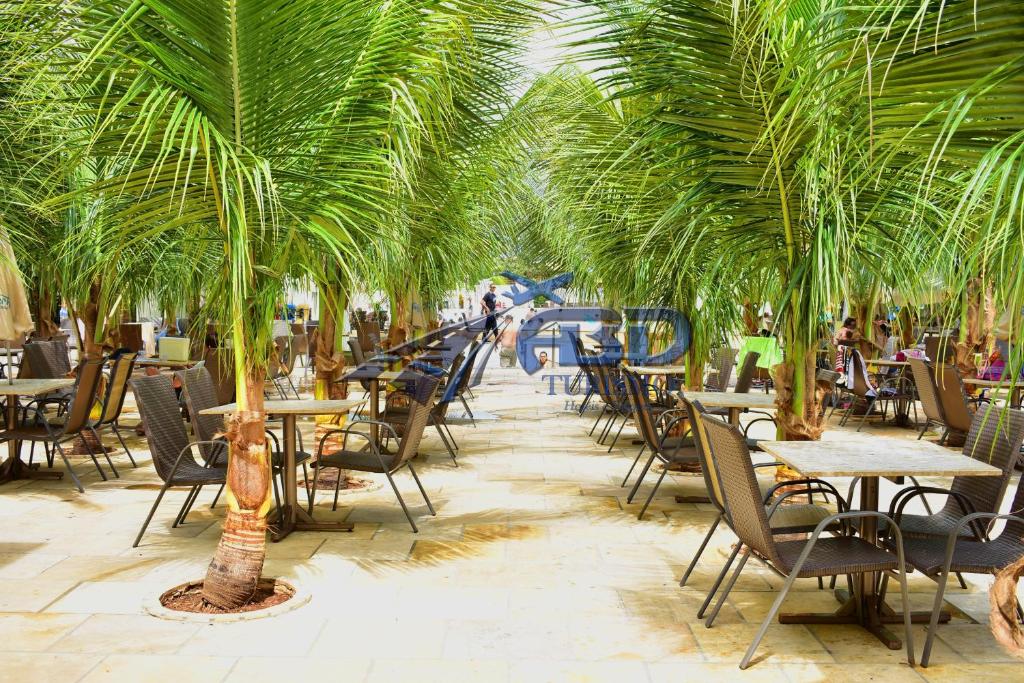  Lacqua diRoma Hotel e Parque