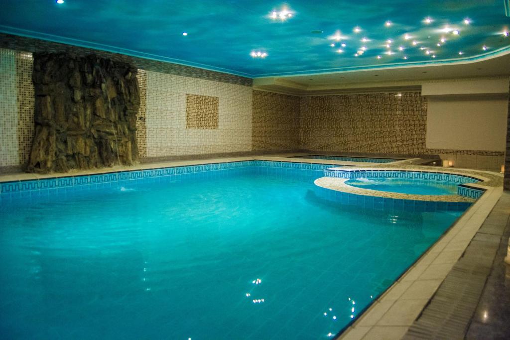 Bazén v ubytování Helnan Auberge Fayoum nebo v jeho okolí