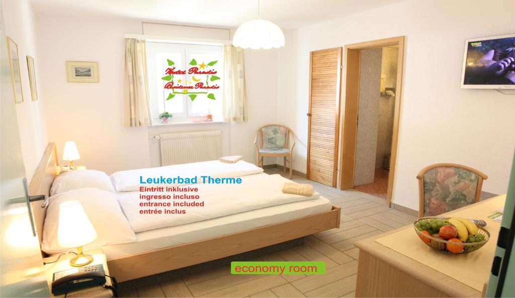 Hotel Paradis-Leukerbad-Therme - Resim 25