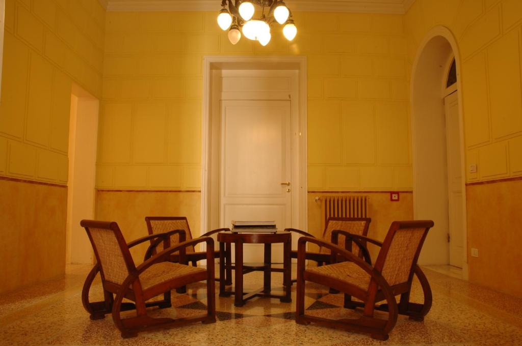 Χώρος καθιστικού στο palazzo pantaleo