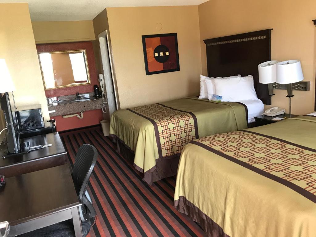 Days Inn by Wyndham Corpus Christi Beach - Quarto Duplo Com 2 Camas De Casal - Fumar