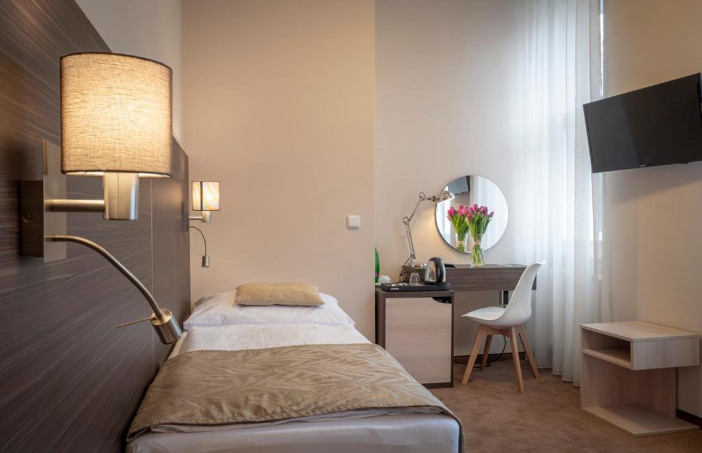 Pytloun Kampa Garden Hotel Prague - Resim 24