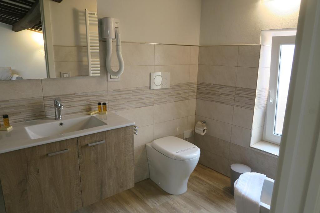 Elisa Guest House - 9