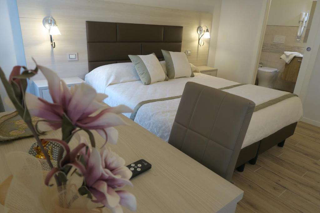 Elisa Guest House - 12