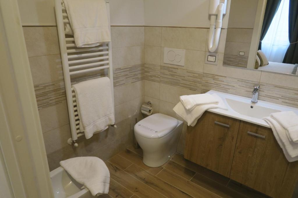 Elisa Guest House - 16