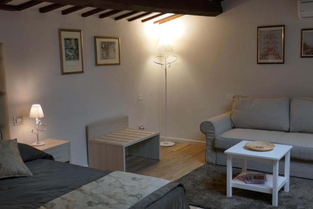 Elisa Guest House - 7