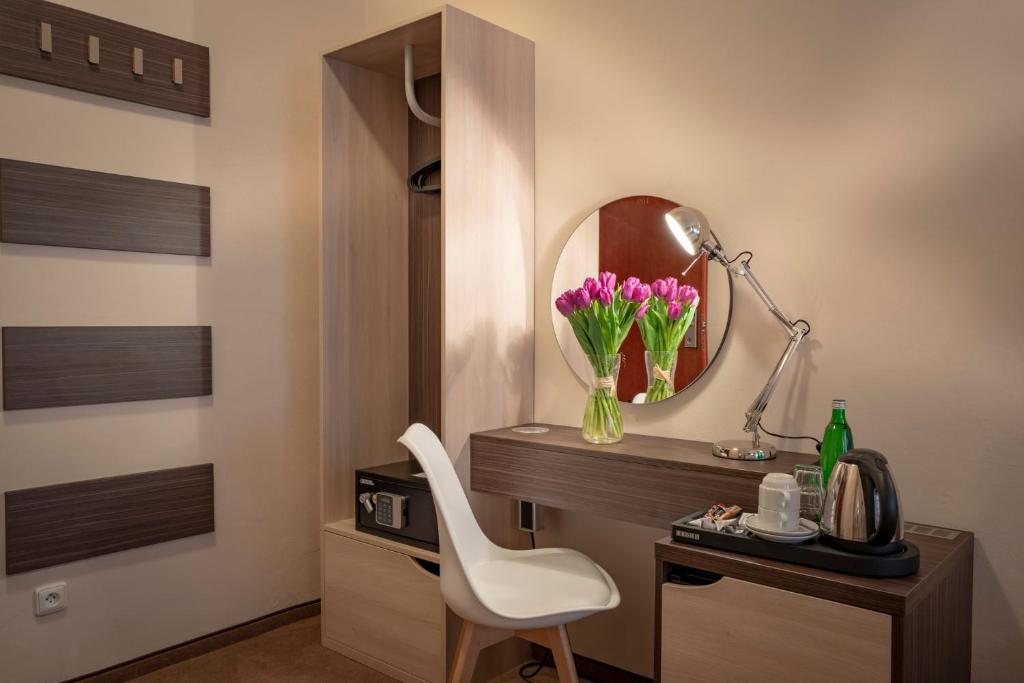 Pytloun Kampa Garden Hotel Prague - Resim 23