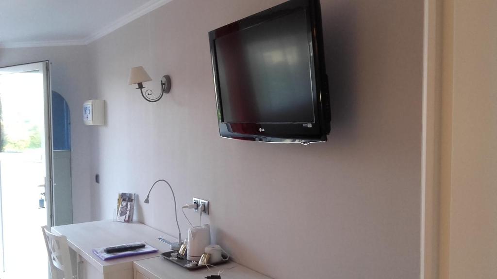 Contact hôtel - Hôtel Les Bleuets & SPA - 19