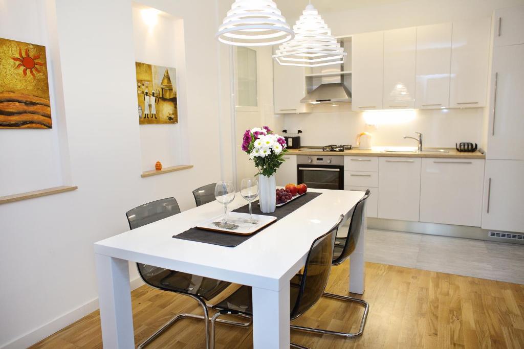 Kuchyňa alebo kuchynka v ubytovaní Le Monde Apartment