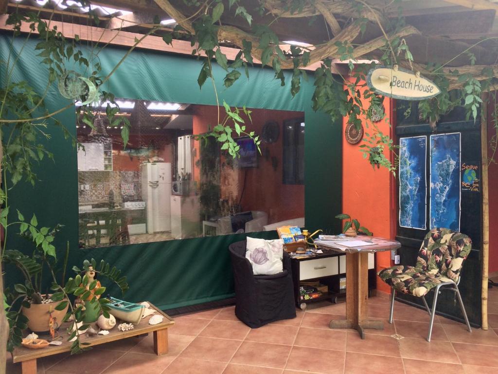  Floripa Beach House Hostel
