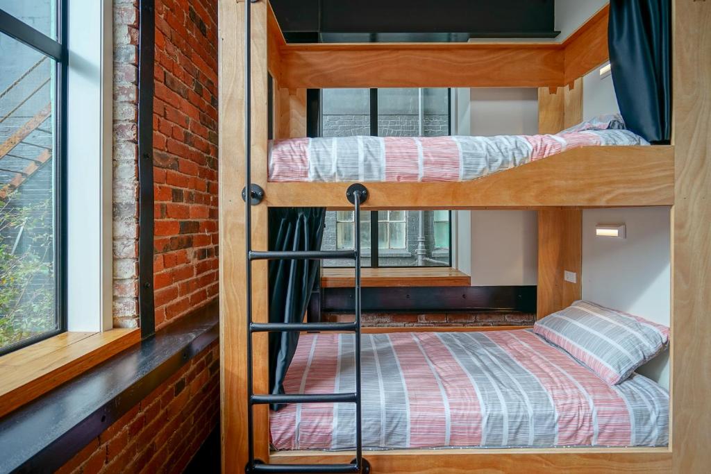 
Bed in 4-Bed Mixed Dormitory Room
