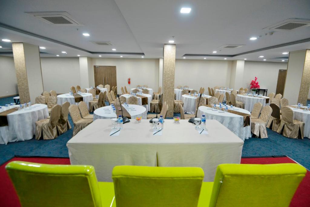 Konferenční prostory v ubytování Odua Weston Jambi