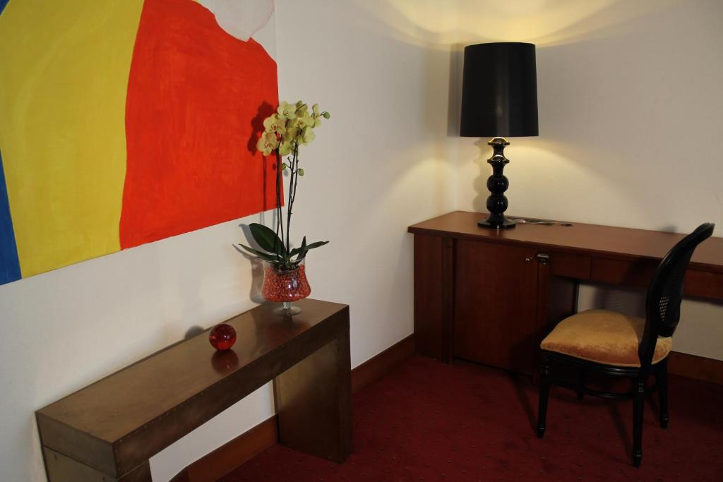 The New Midi - Resim 32