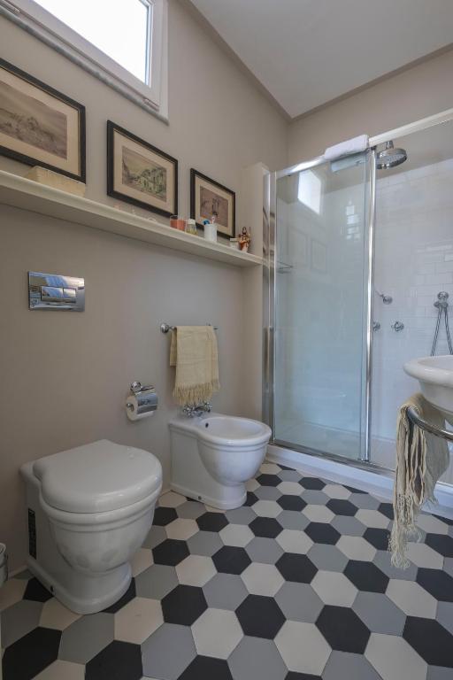 Koupelna v ubytování Maridea Casa Vacanza- Le Alcove sul Mare Suites