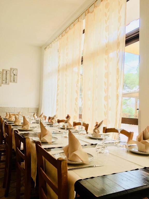 Restaurace v ubytování Affittacamere la Medusa