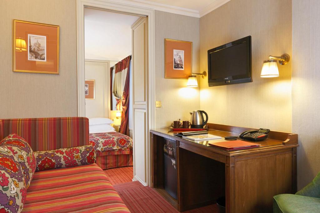 Au Manoir Saint Germain - Resim 18