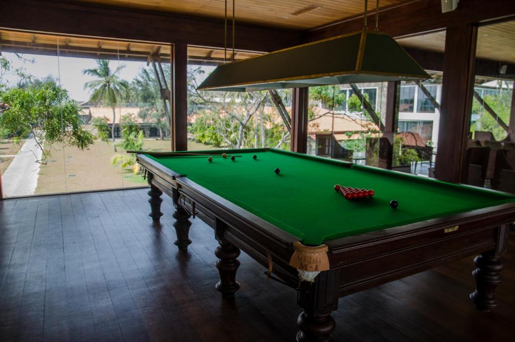 Biliár nebo kulečník v ubytování Regenta Arie Lagoon Negombo
