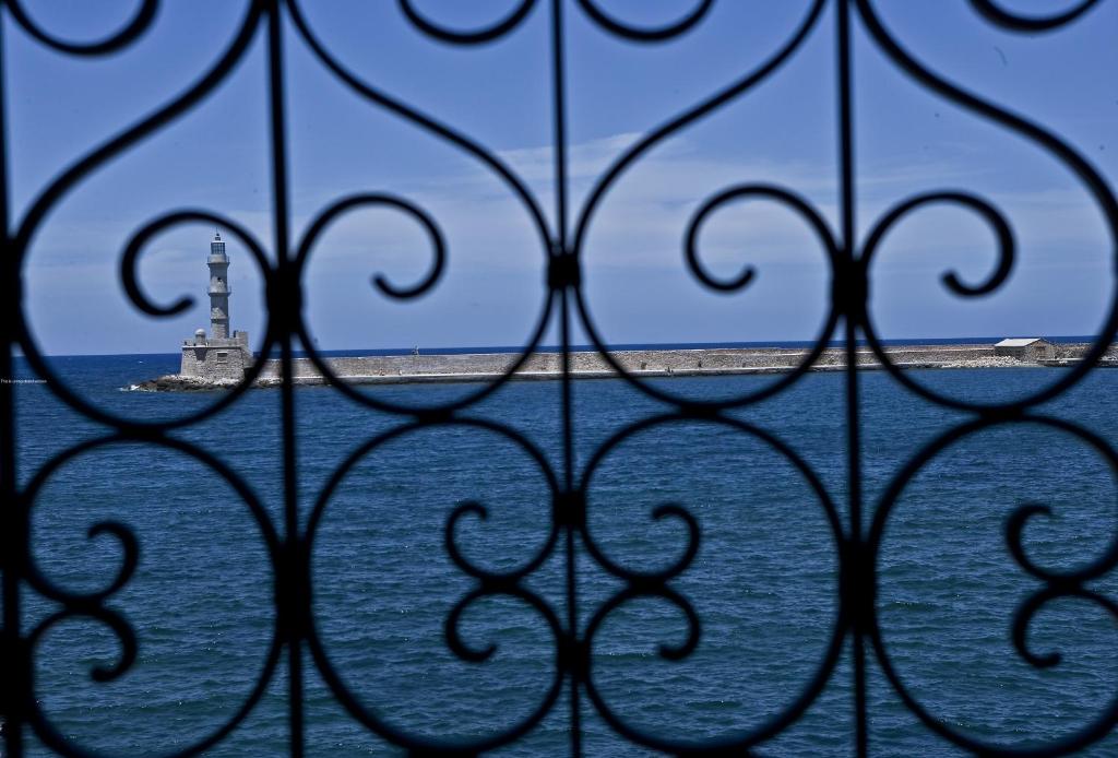 Mosaic Venetian Harbour Suites - Resim 17