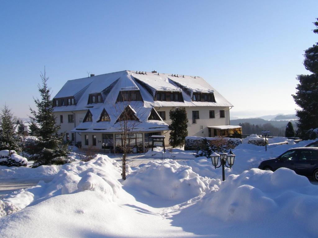 Hotel Waldesruh v zimě
