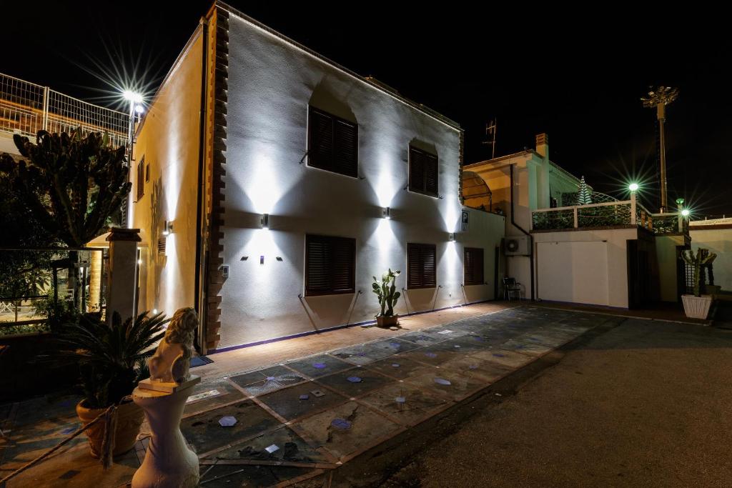 Beach Hotel 14Leoni b&b - Deluxe Room With Terrace (4 Adults)