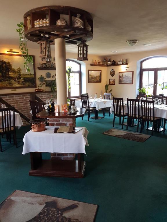 Restaurace v ubytování Hotel Starý Mlýn