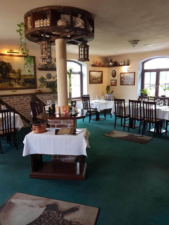 Restaurace v ubytování Hotel Starý Mlýn