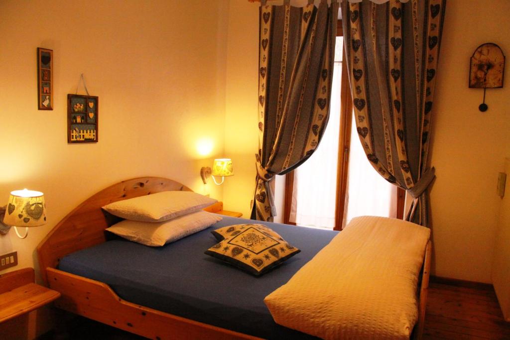 Garni Biancaneve Ruffrè-Mendola - Habitación Doble De Lujo Con Balcón