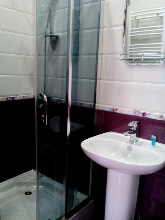 Koupelna v ubytování Hotel White Neptun Georgia Tbilisi