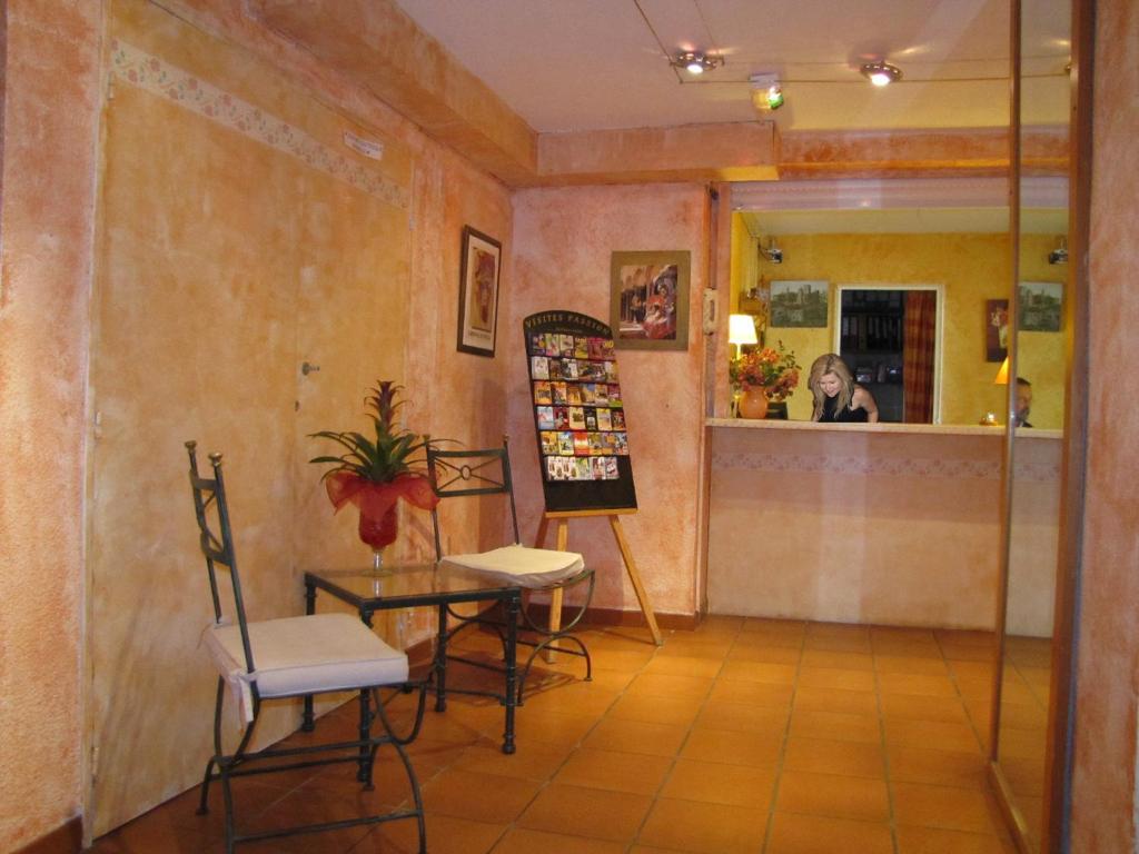 Restaurace v ubytování Hotel Alhambra